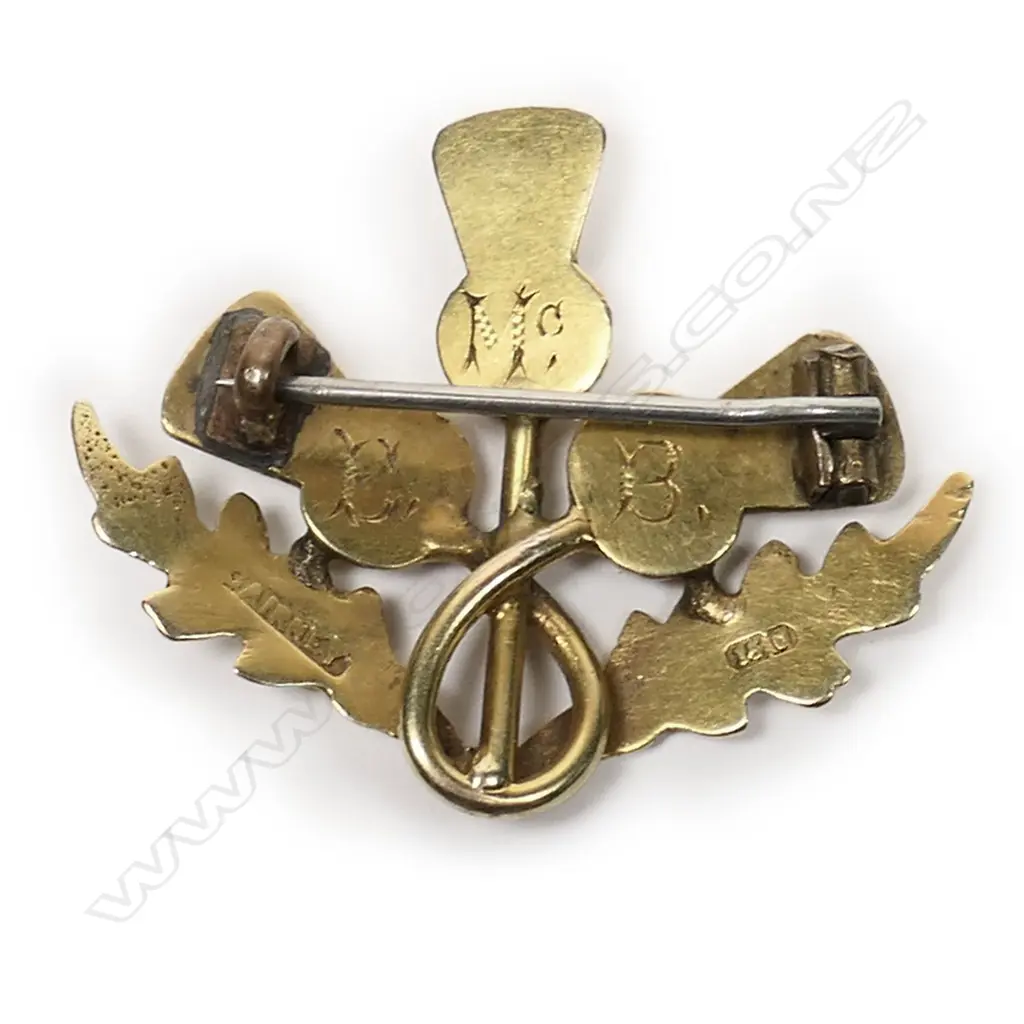 John Cairney 15ct gold thistle brooch, Image 1++